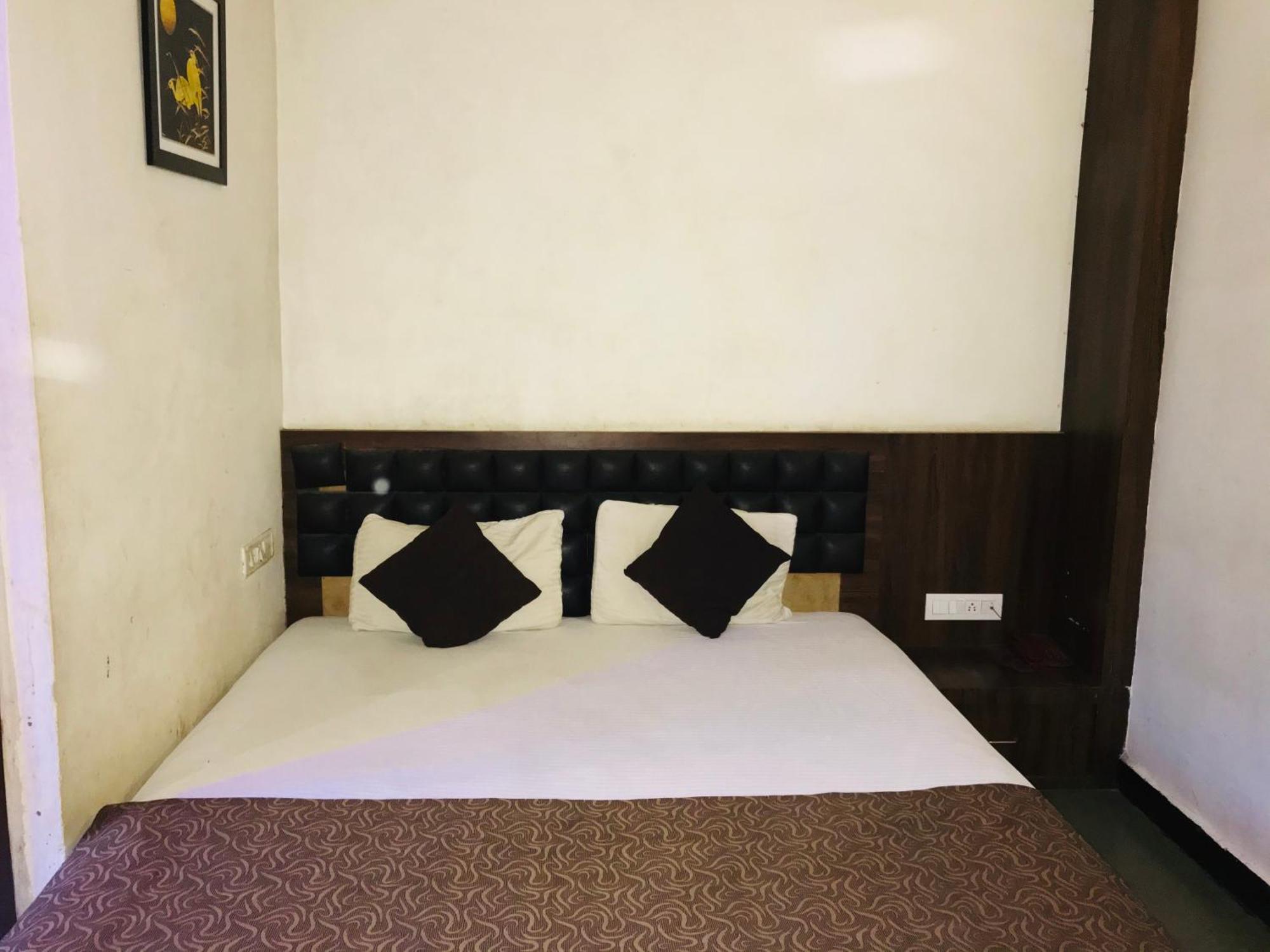 Liva Rooms Nashik Extérieur photo