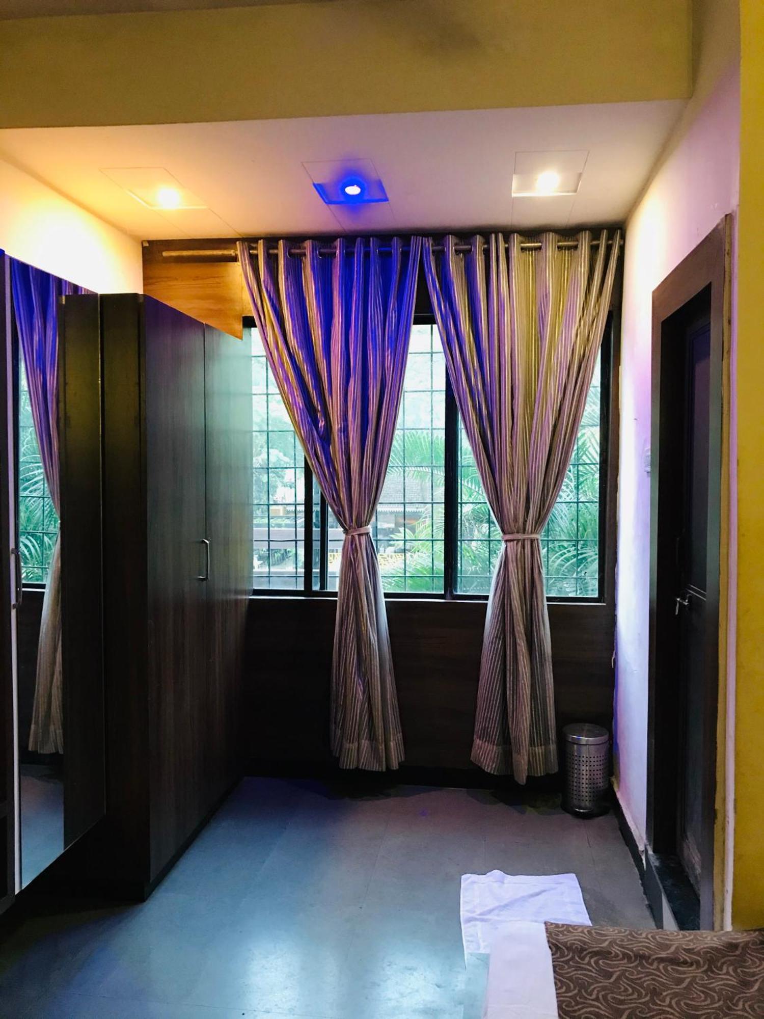 Liva Rooms Nashik Extérieur photo