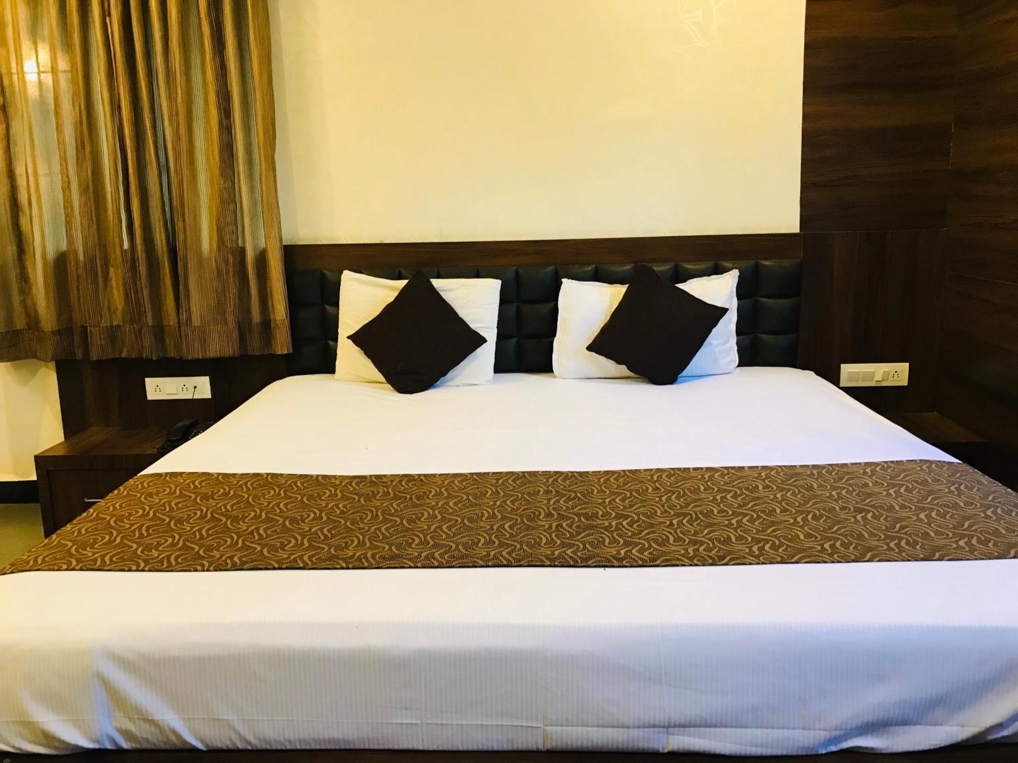 Liva Rooms Nashik Extérieur photo